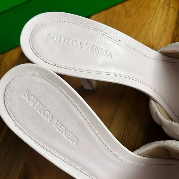 Bottega Veneta Padded Slide Sandals, NEW - Picture 12 of 17